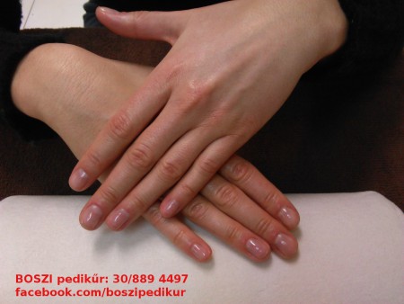 klasszikus manikűr Szolnok